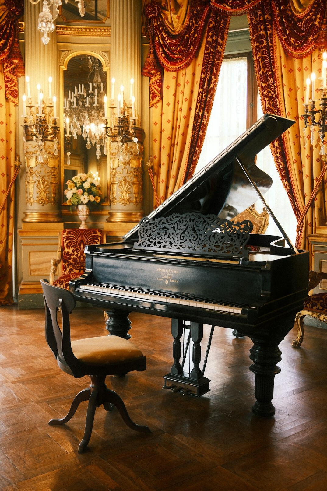 celebrity castle living room
